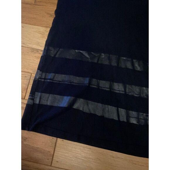 ASOS women's black v-neck short sleeve, with faux leather stripes t shirt size 4 - Picture 2 of 9